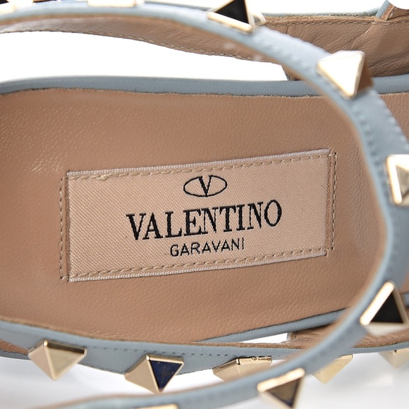 NWOT Valentino Garavani Rock Studs Pumps- Sky Blue- **RARE FIND/Limited Ed.** - Picture 8 of 8